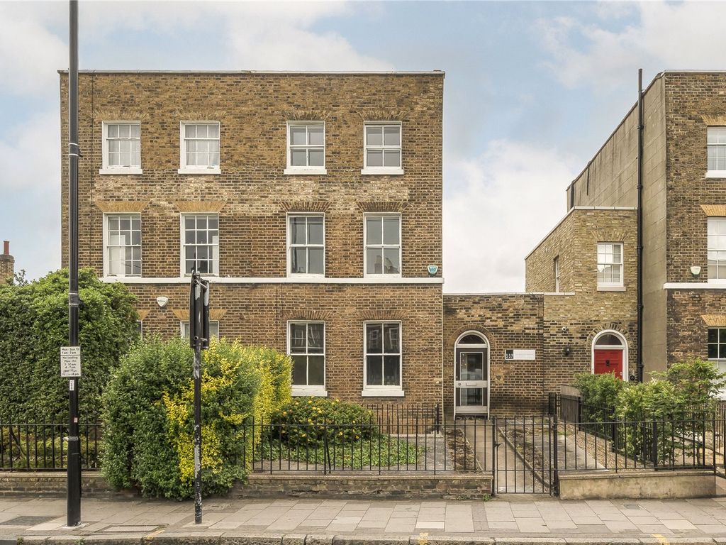 4 bed semidetached house for sale in Greenwich High Road, Greenwich