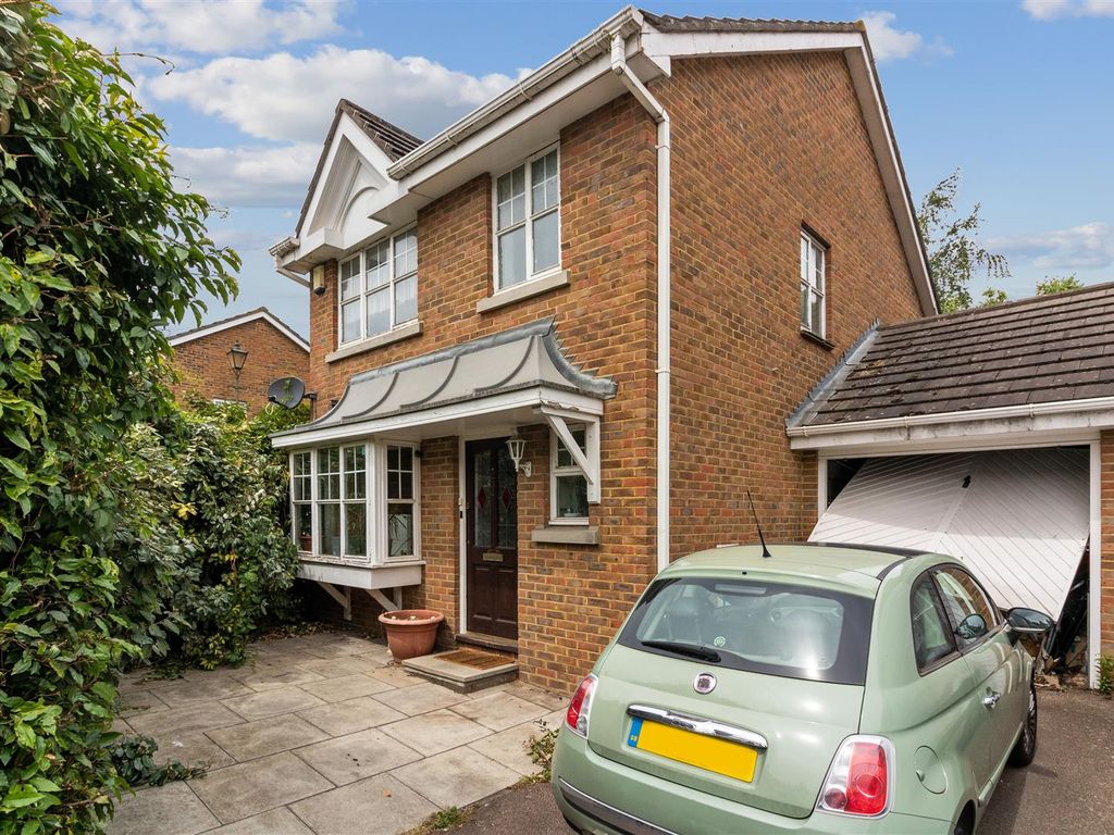 3 bed property for sale in South Park Road, London SW19 Zoopla