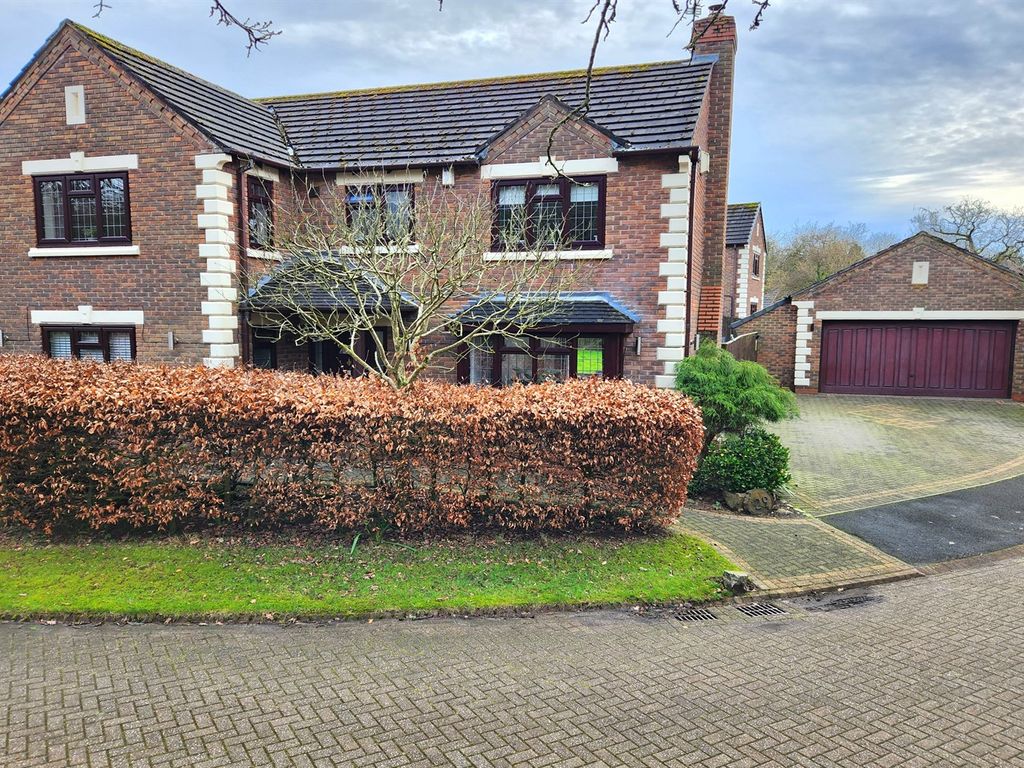 4 bed detached house for sale in Stoneacre Gardens, Appleton