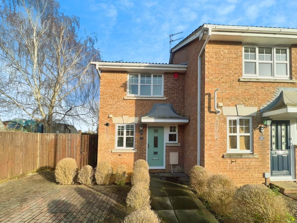 2 bed terraced house for sale in Constable Close, Keynsham, Bristol