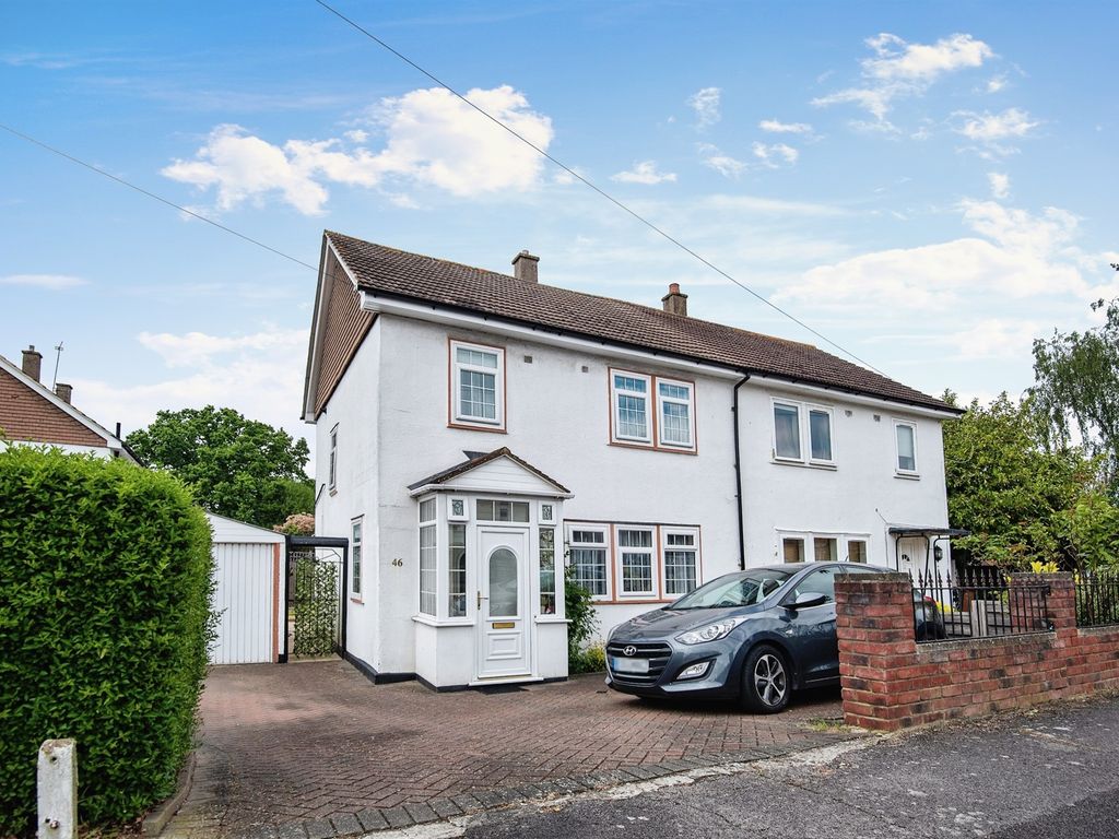 3 bed semidetached house for sale in Heysham Drive, Watford WD19 Zoopla