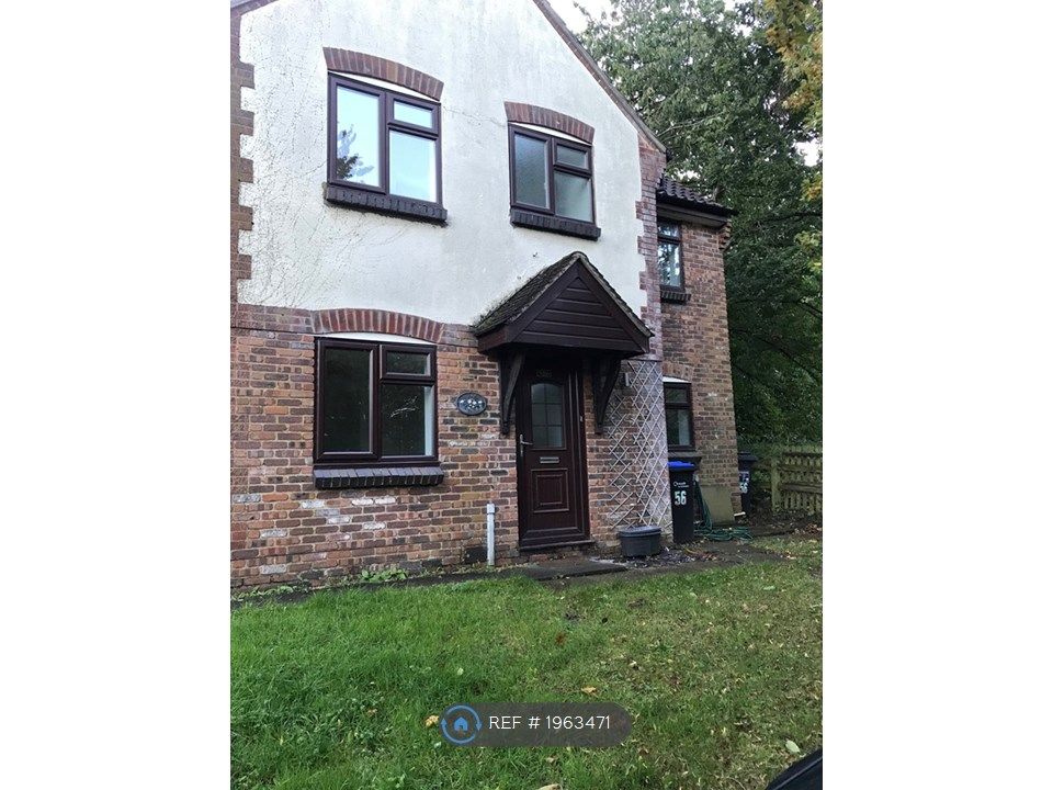 4 bed detached house to rent in Duston Wildes, Northampton NN5, £1,580