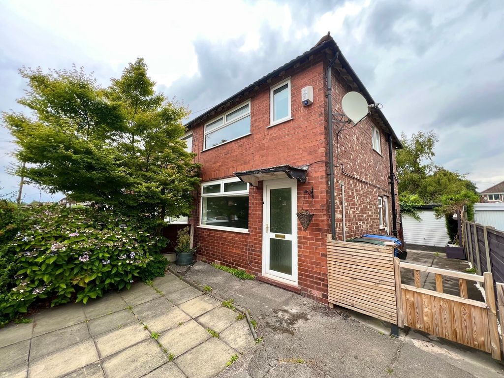 2 bed property to rent in Annable Road, Bredbury, Stockport SK6 Zoopla