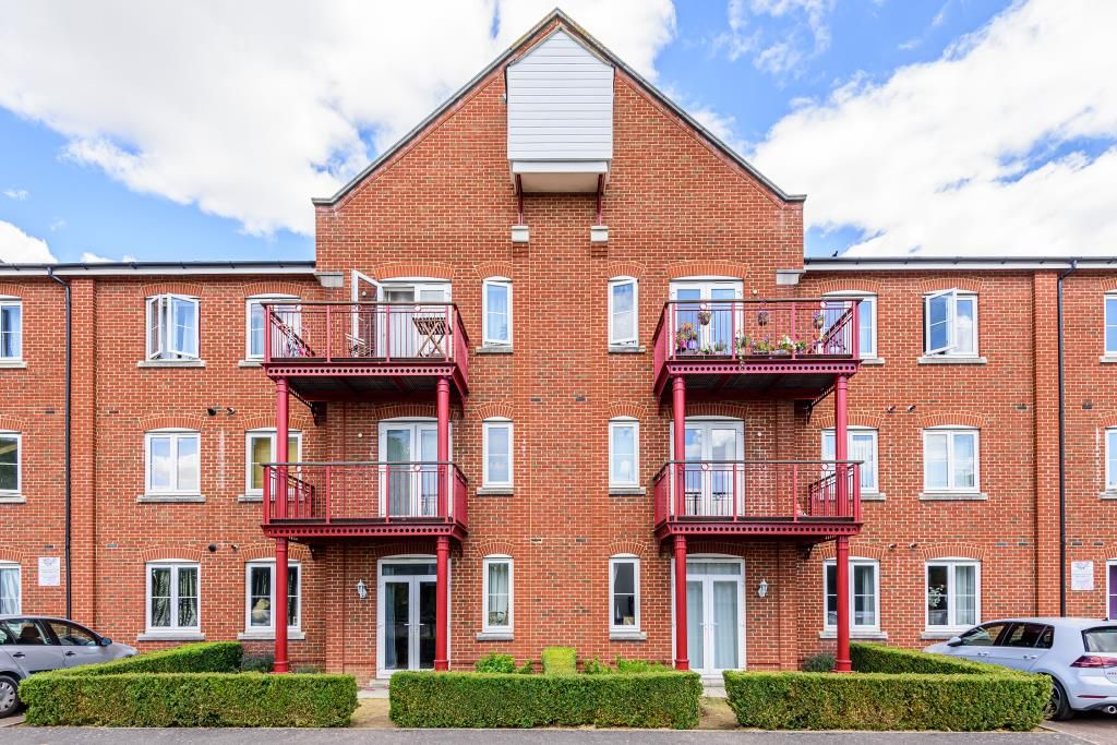 Barnshaw House, Aylesbury HP21  