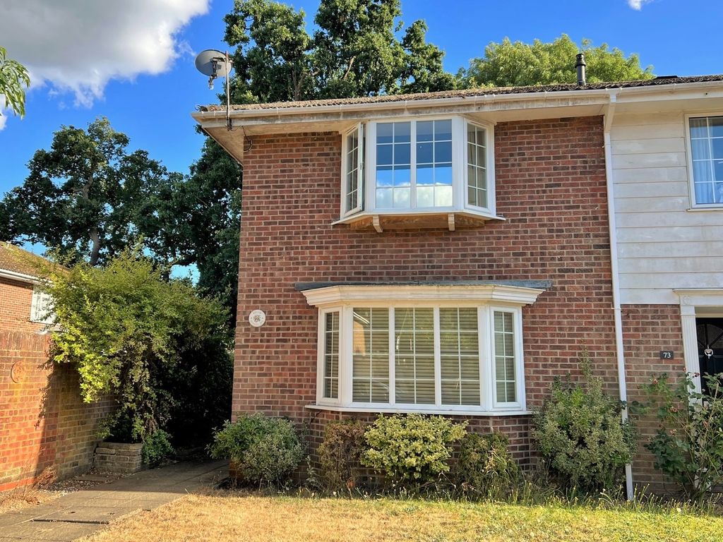 3 bed end terrace house to rent in Cumberland Avenue, Guildford GU2