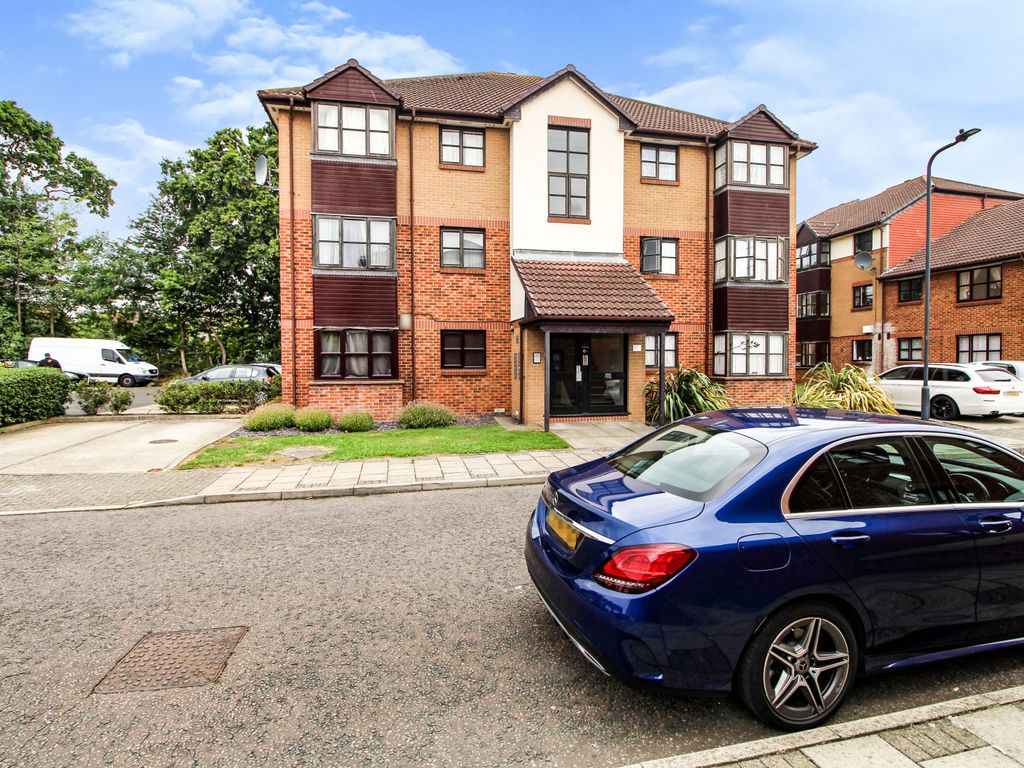 1 bed flat to rent in Conifer Way, North Wembley, Wembley HA0 Zoopla