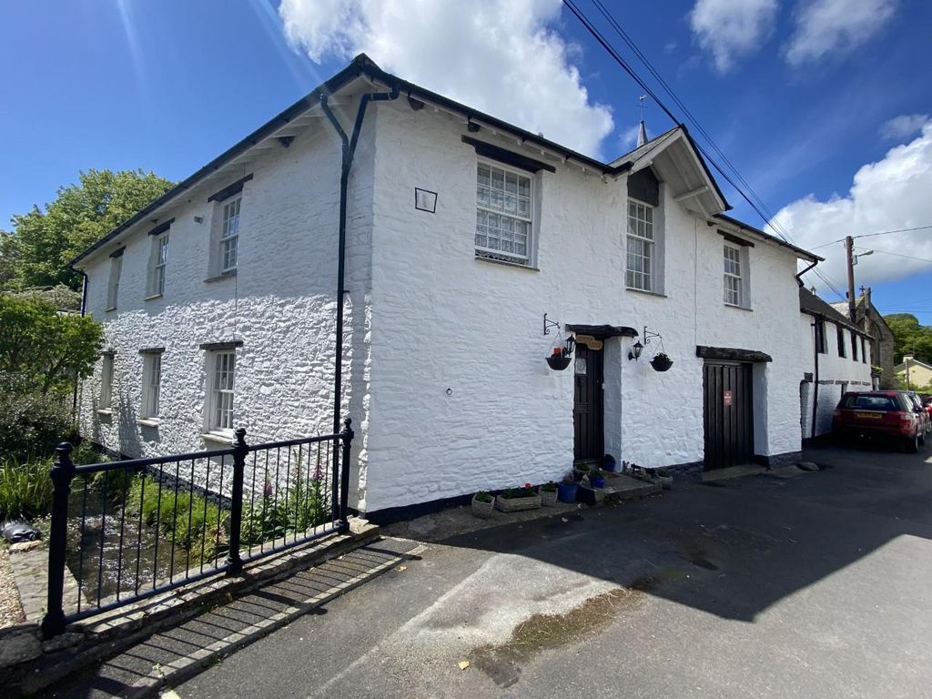 4 bed semidetached house for sale in Church Street, Braunton EX33 Zoopla