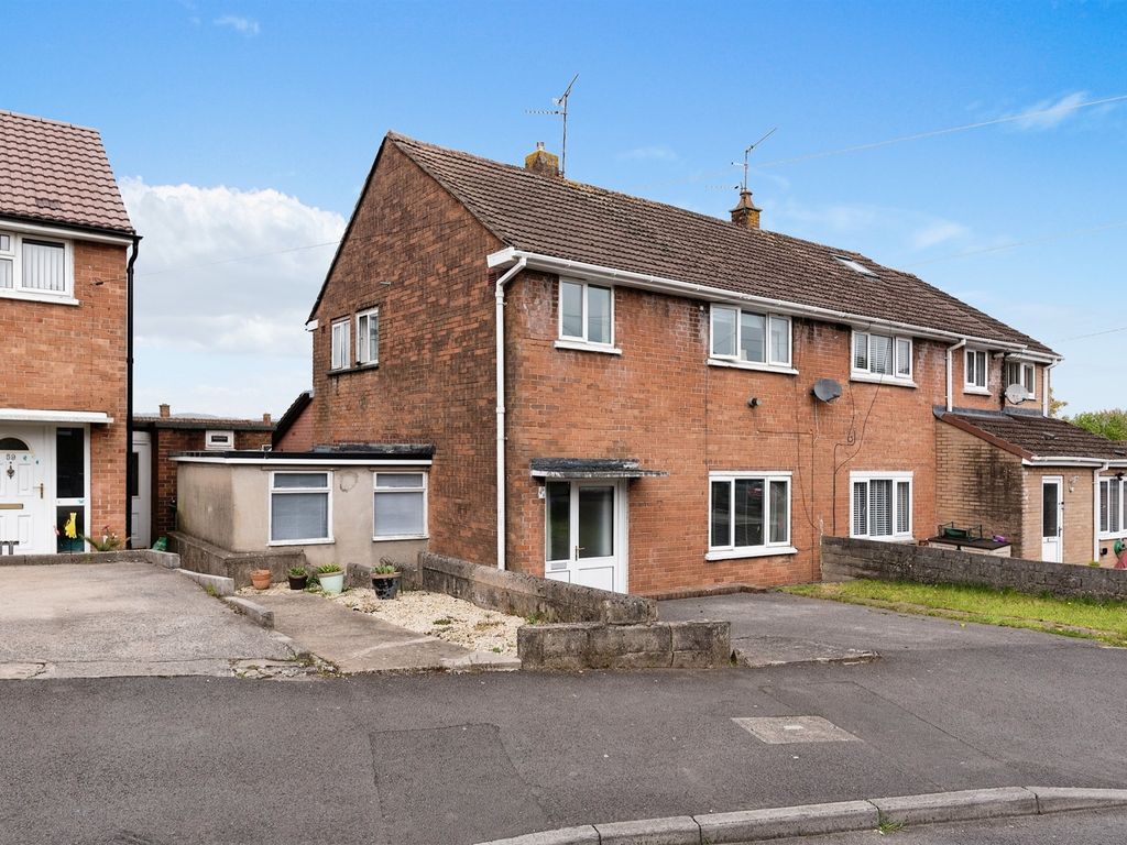 3 bed semidetached house for sale in Bideford Road, Llanrumney