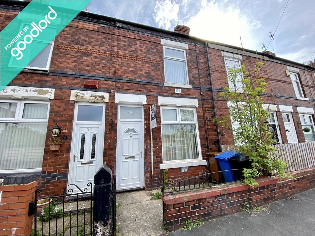 2 bed terraced house to rent in b Lane, Stockport SK1, £1,000 pcm