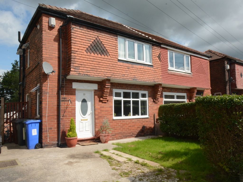 2 bed semidetached house for sale in Parvet Avenue, Droylsden M43, £
