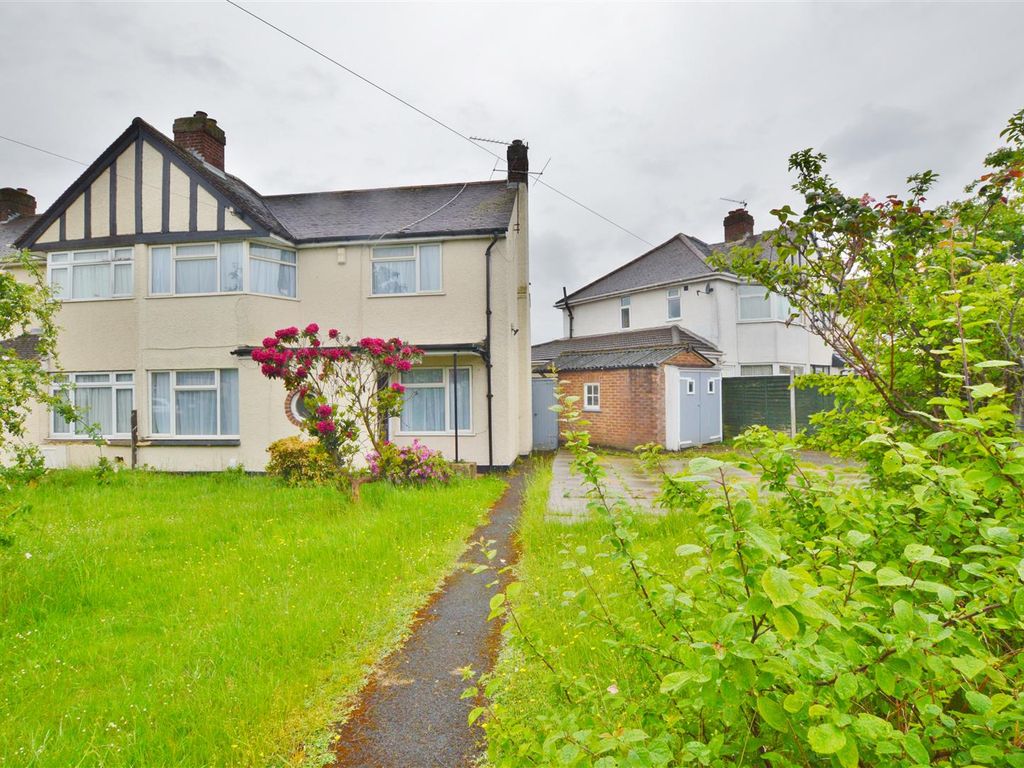 3 bed semidetached house for sale in Thurston Road, Slough SL1, £