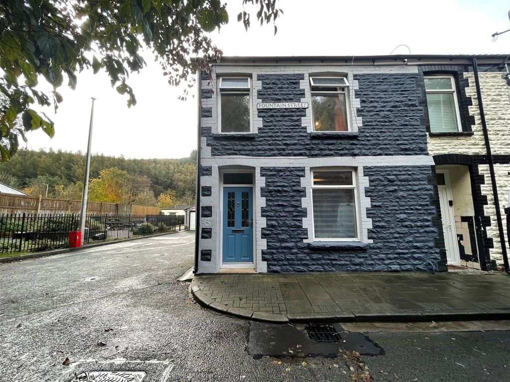 2 bed end terrace house for sale in Fountain Street, Trehafod