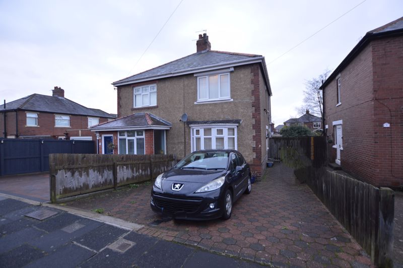 Semidetached house to rent in Kinnaird Avenue, Denton Burn, Newcastle