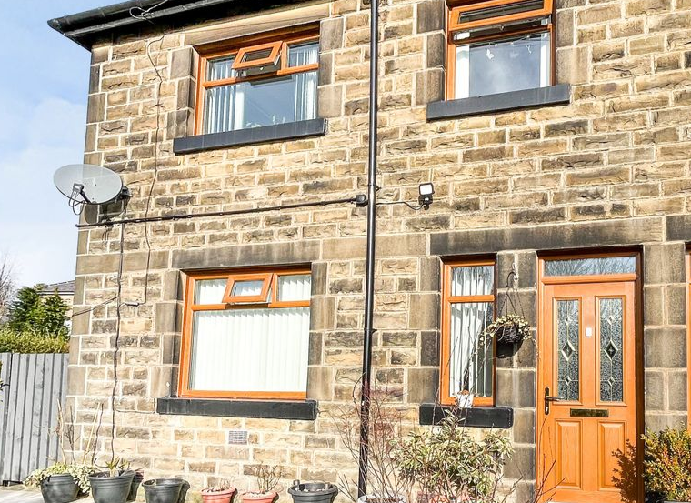 3 bed semidetached house for sale in Heathfield Road, Bacup OL13 Zoopla
