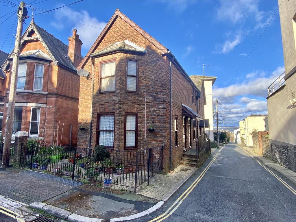 1 bed end terrace house for sale in Church Lane, Ryde, Isle Of Wight