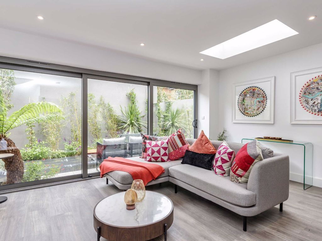New home, 3 bed property for sale in Brighton Road, Surbiton KT6 Zoopla