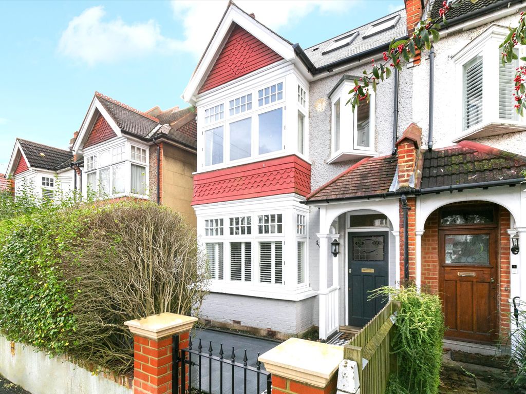 5 bed semidetached house for sale in Midmoor Road, London SW19, £