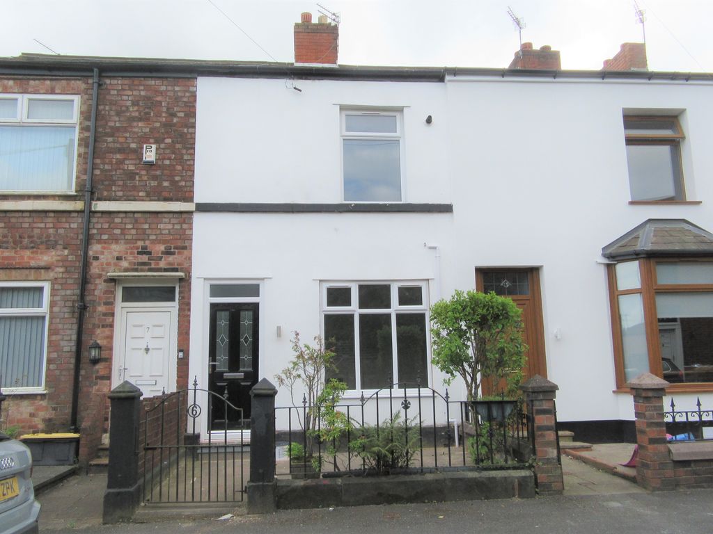 2 bed terraced house to rent in Victoria Terrace, Rainhill L35, £1,100