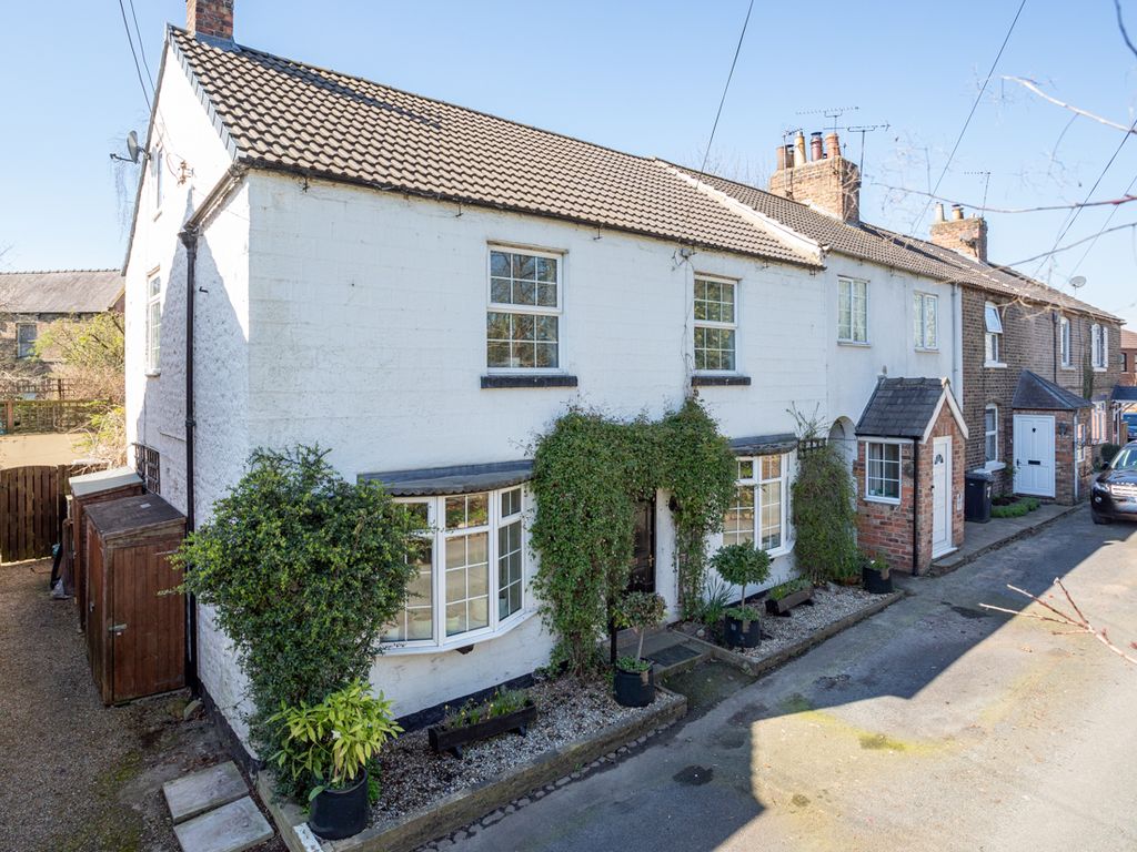 2 bed end terrace house for sale in Station Terrace, Boroughbridge