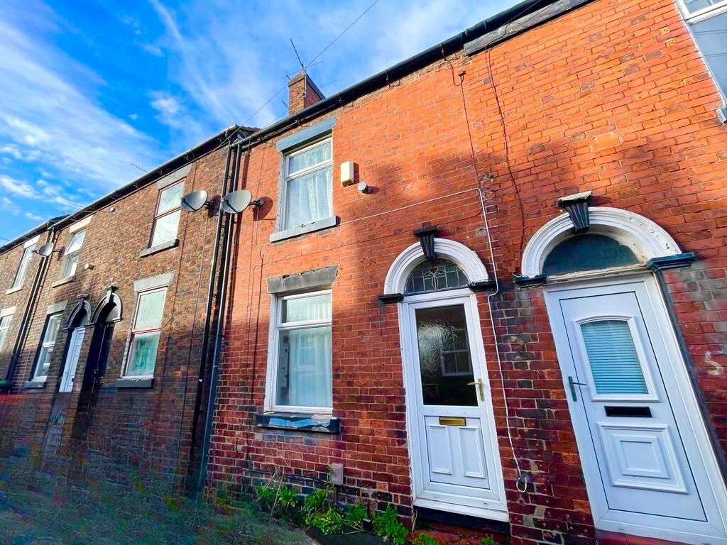 3 bed terraced house for sale in Henry Street, StokeOnTrent ST6, £