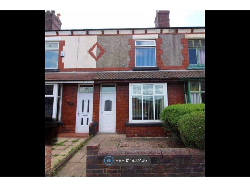 2 bed terraced house to rent in Bickershaw Lane, Abram, Wigan WN2, £750