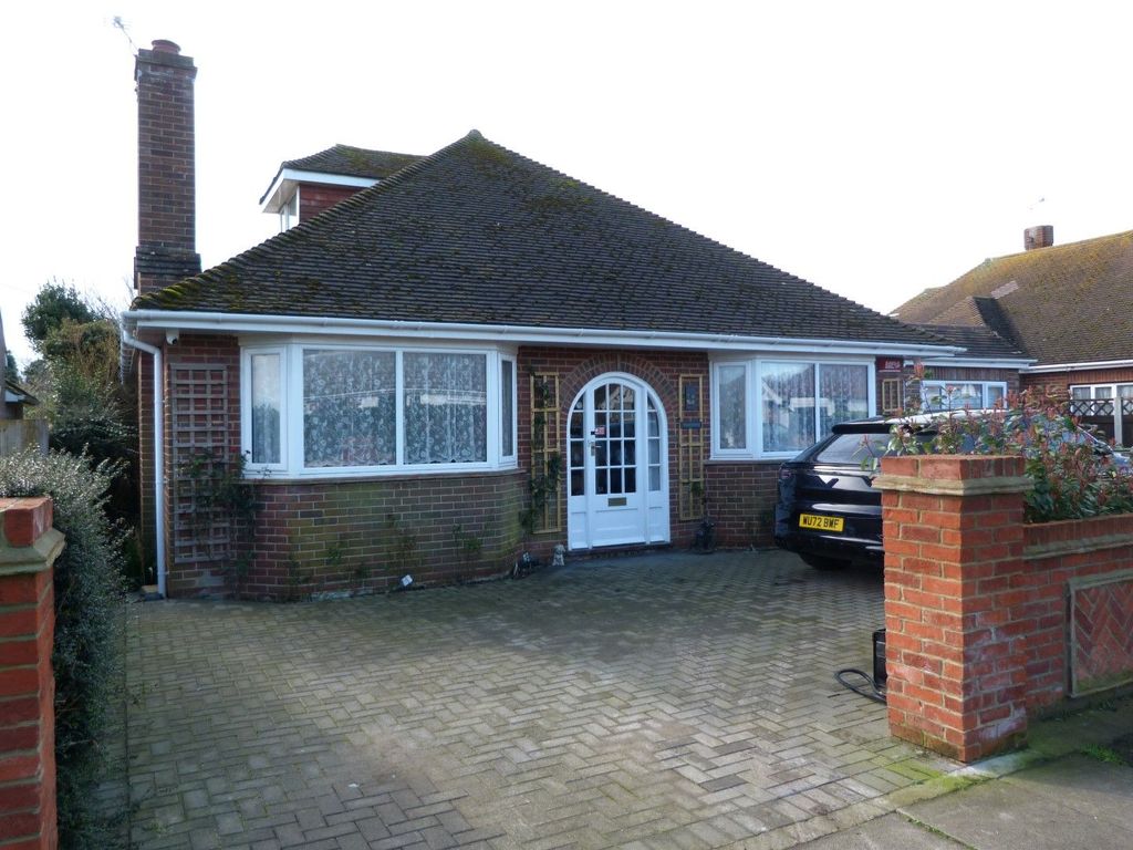 4 bed bungalow for sale in Sea View Road, Broadstairs CT10, £800,000
