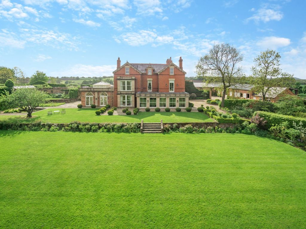 6 bed country house for sale in Brindley Lea Lane, Nantwich, Cheshire