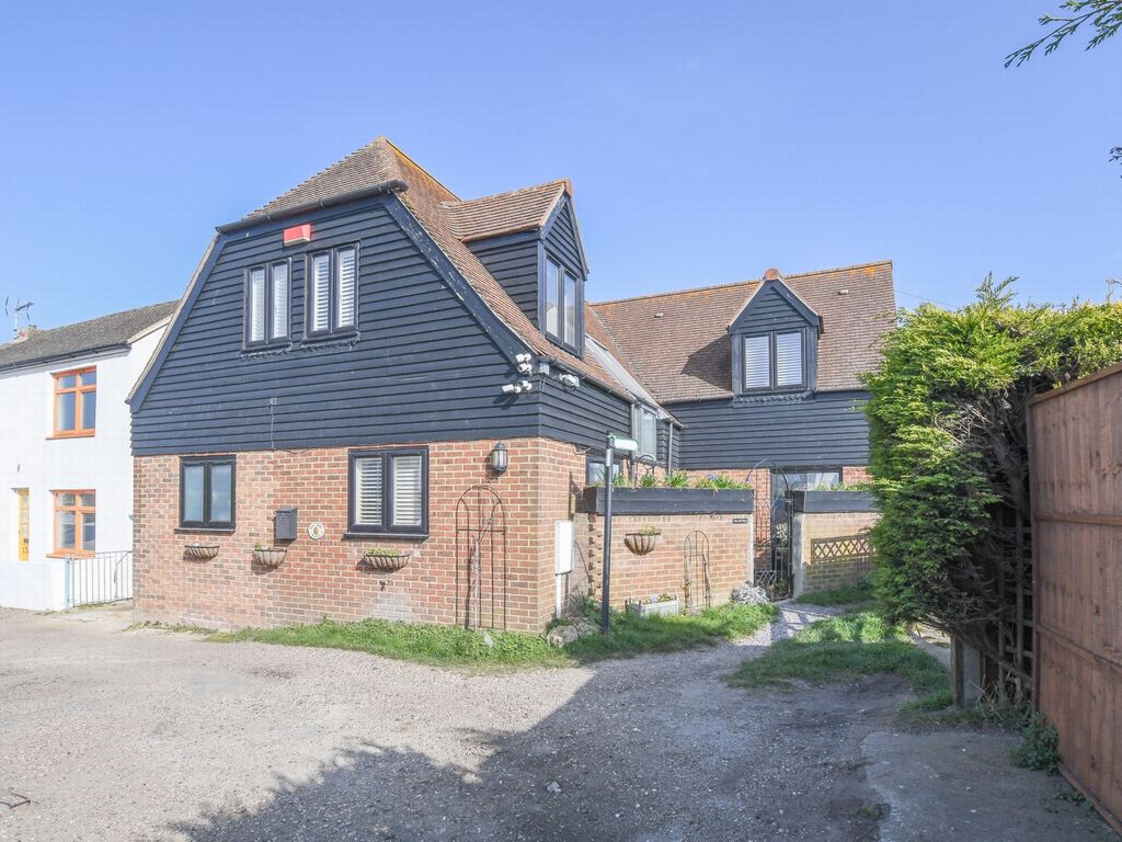 4 bed detached house for sale in High Street, Garlinge CT9 Zoopla