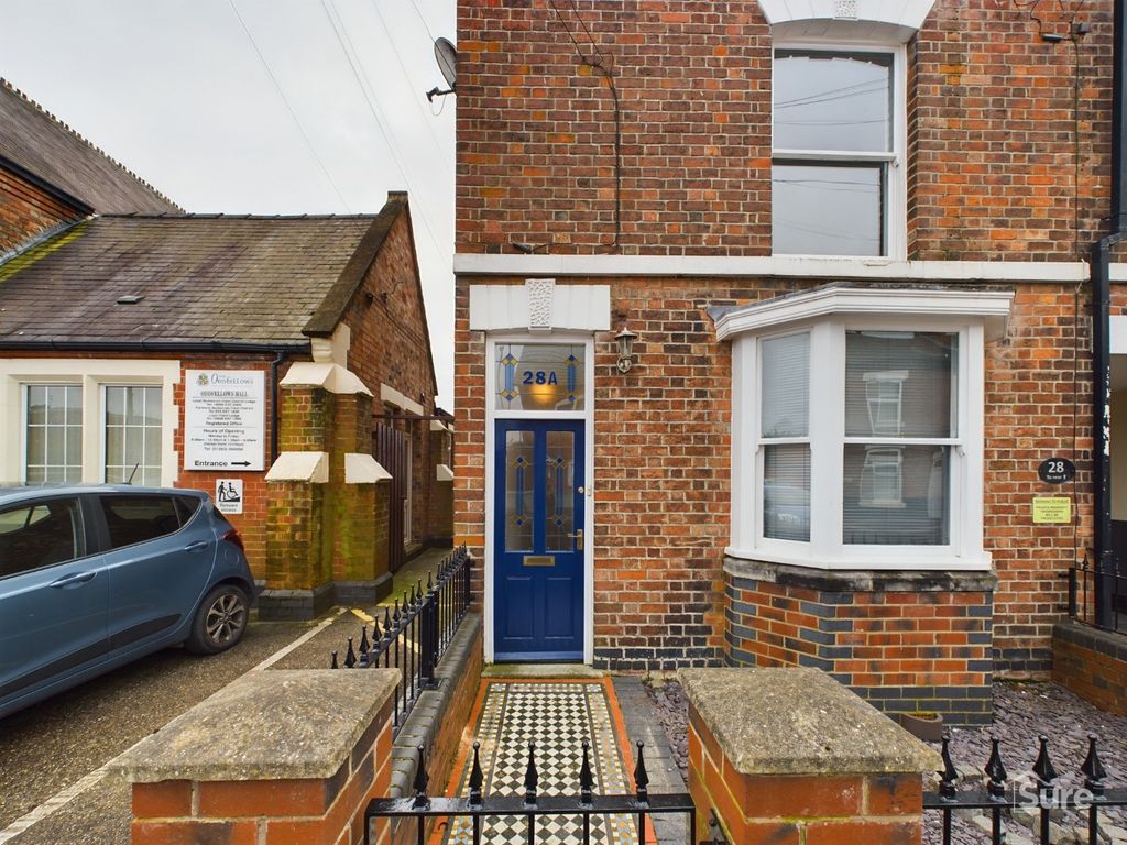 2 bed flat to rent in All Saints Road, BurtonOnTrent DE14, £695 pcm