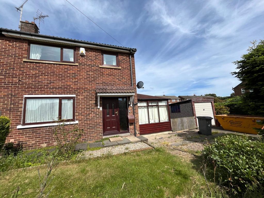 3 bed semidetached house for sale in Masefield Street, Guiseley, Leeds