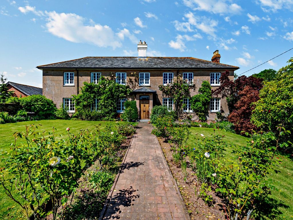 7 bed detached house for sale in Aylesbeare, Exeter, Devon EX5 Zoopla