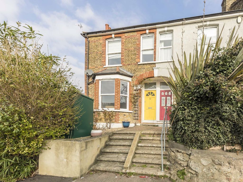 2 bed terraced house for sale in Sunnyside, Blythe Hill, London SE6