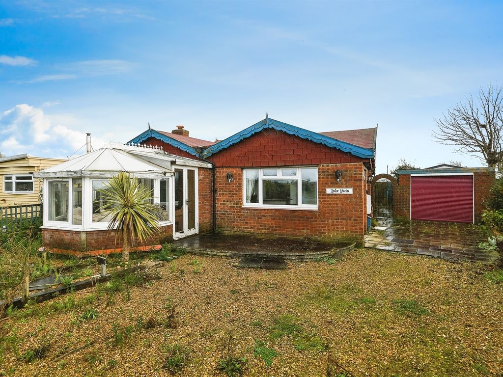 2 bed detached bungalow for sale in The Beach, King's Lynn