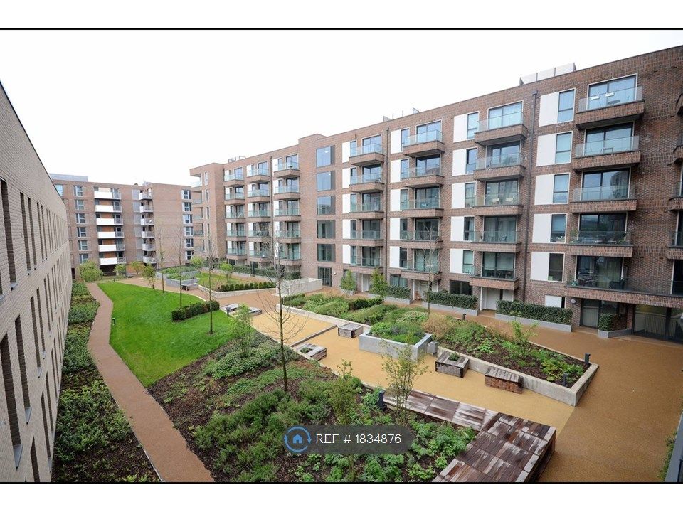 2 bed flat to rent in Connaught Heights, London E16, £2,150 pcm Zoopla