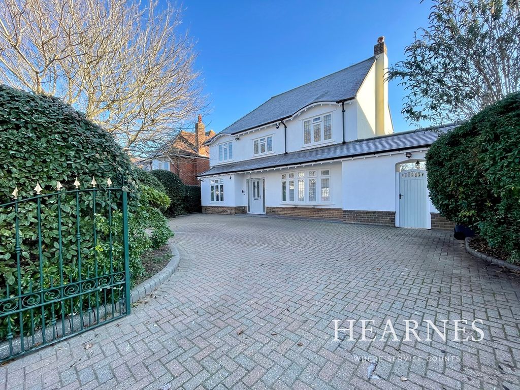 Keith Road, Talbot Woods, Bournemouth BH3