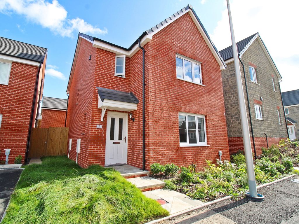 3 bed detached house for sale in Heol Y Llinos, Llanilid, Llanharan