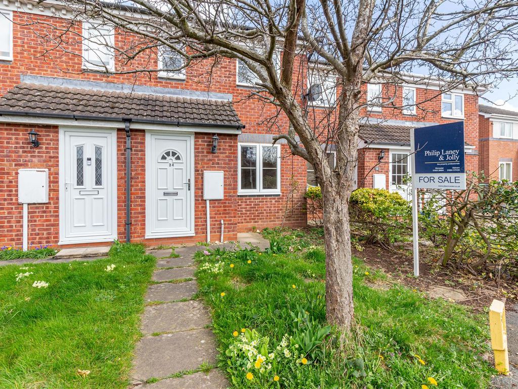 2 bed terraced house for sale in Chelmsford Drive, Worcester WR5, £
