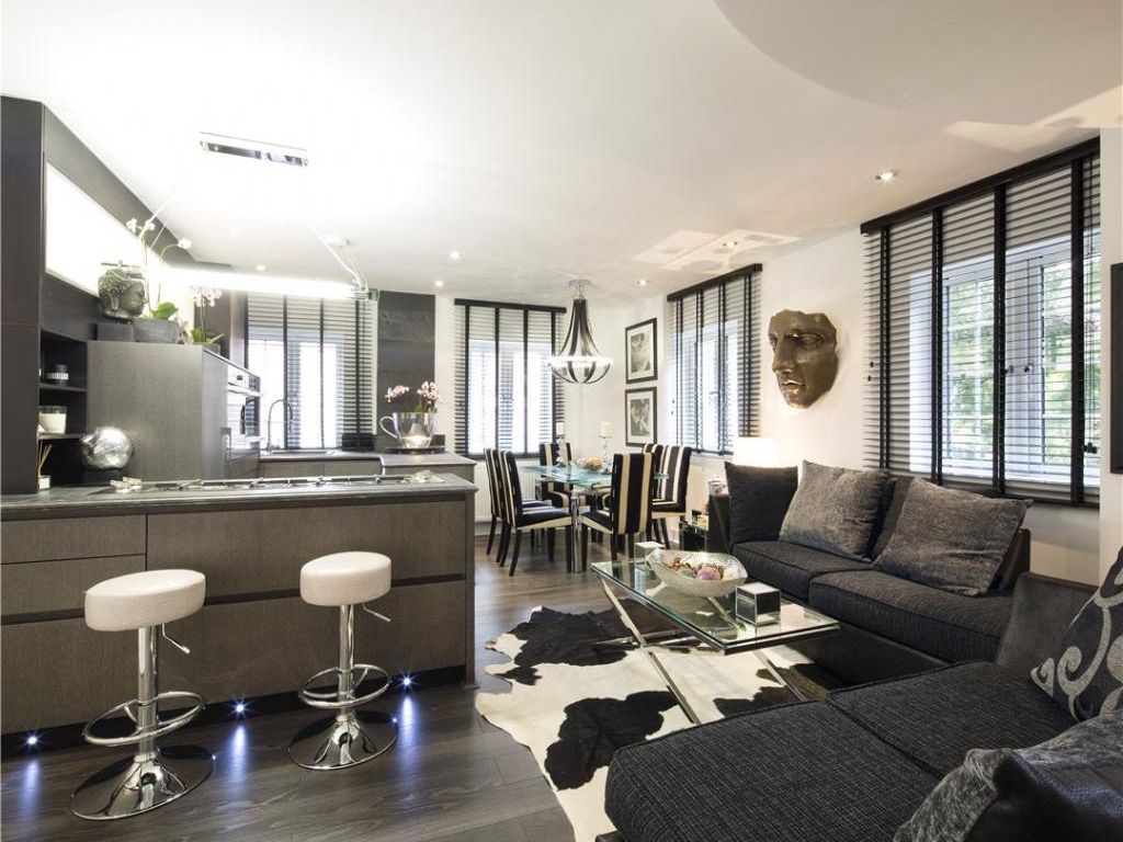 The Mount, Hampstead NW3