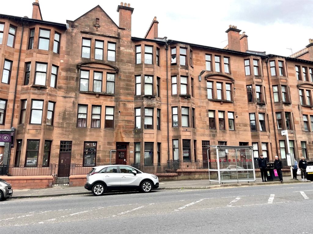 2 bed flat for sale in Dumbarton Road, Glasgow G14, £95,000 Zoopla