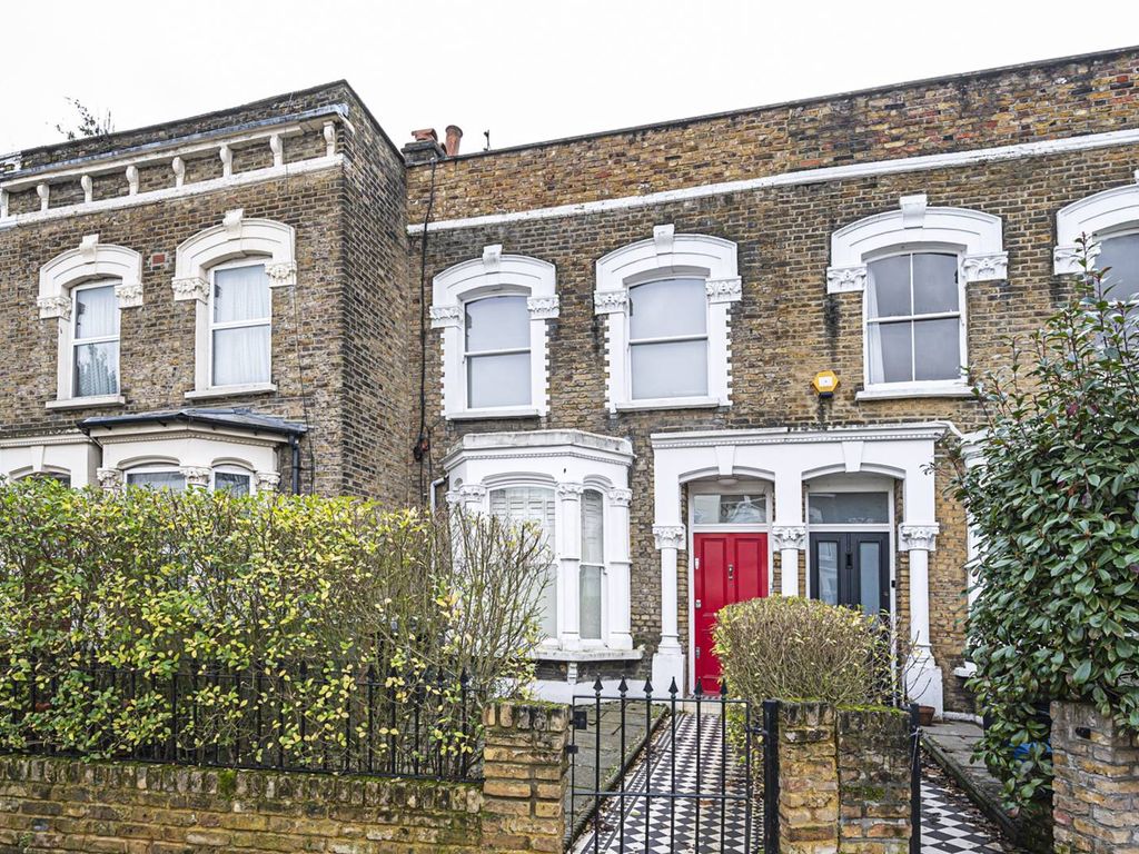 1 bed flat to rent in Palatine Road, Stoke Newington, London N16, £