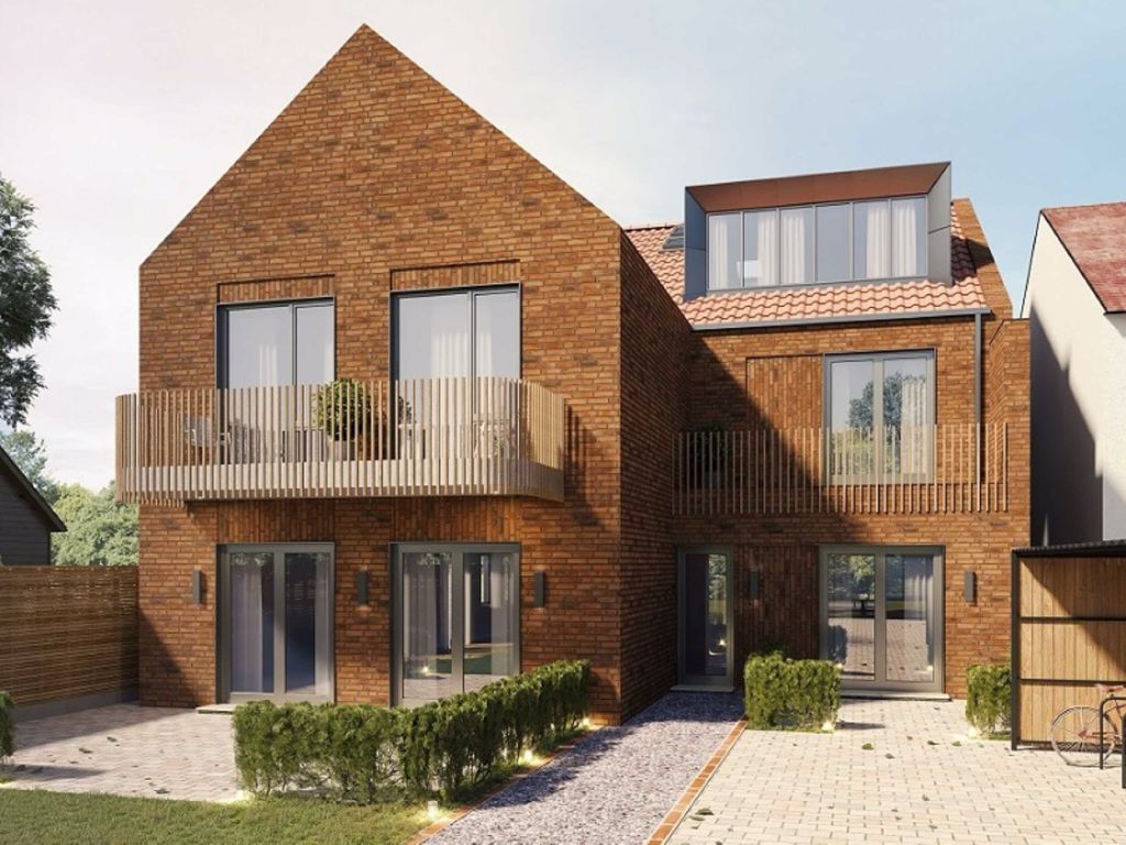 Ruislip Road Greenford UB6  