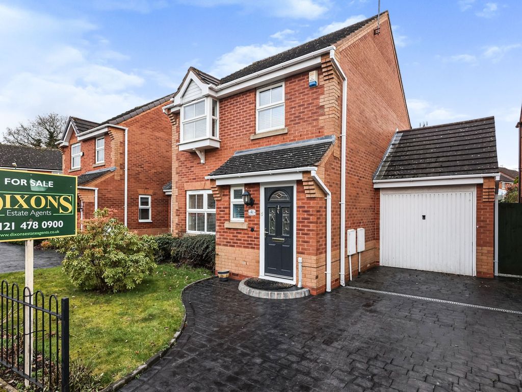 3 bed detached house for sale in Foxfield, Northfield, Birmingham B31