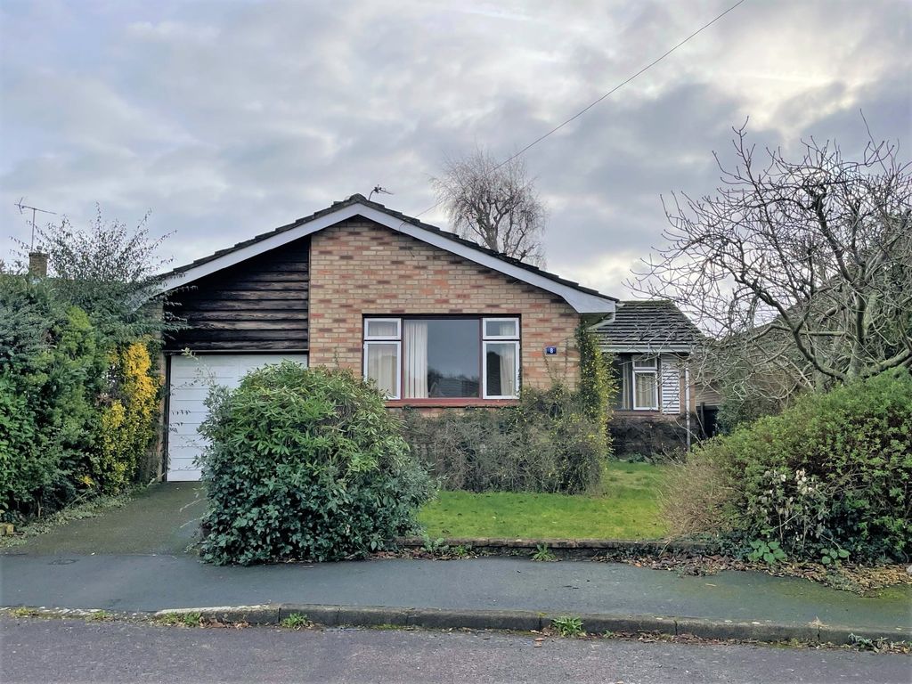 3 bed detached bungalow for sale in Nash Close, Dibden Purlieu
