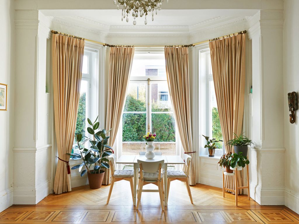 2 bed flat for sale in Blackheath Park, London SE3, £575,000 Zoopla