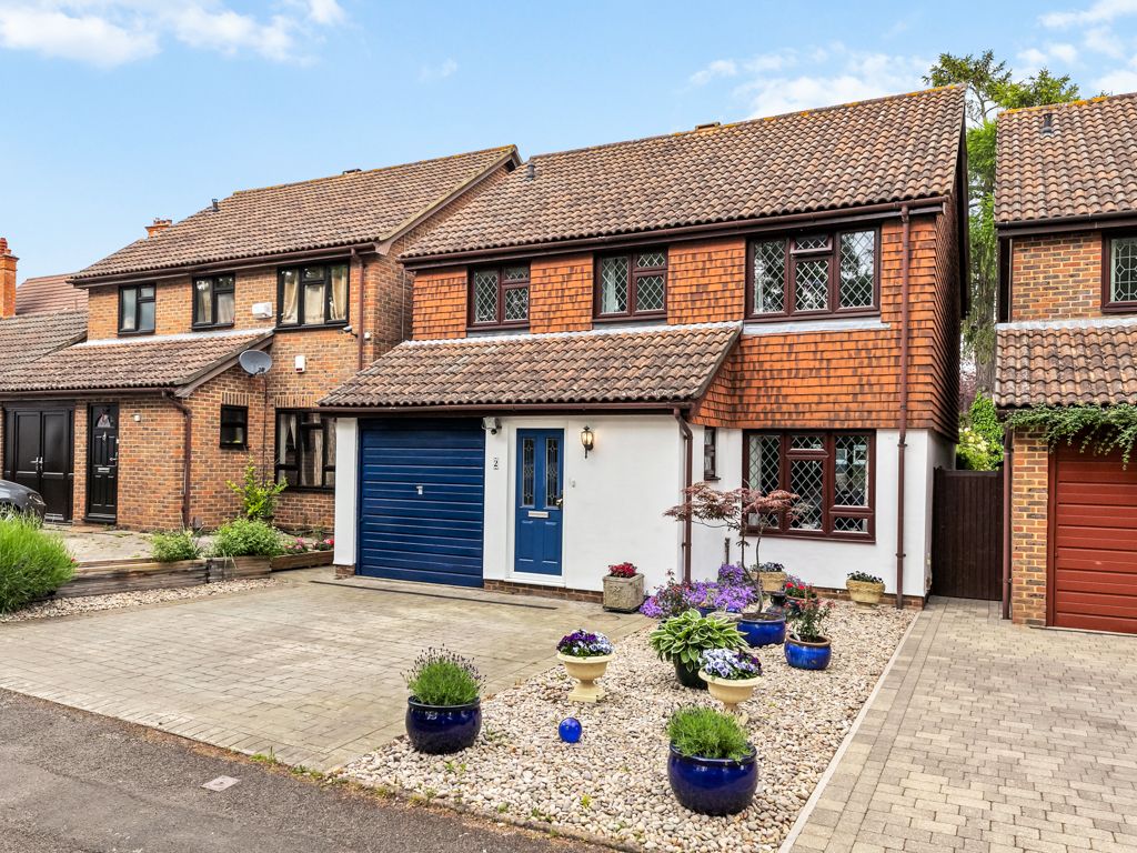 4 bed detached house for sale in Oaklands Way, Wallington SM6 Zoopla