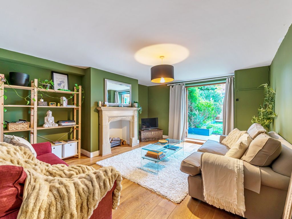 Mount View Road, London N4  