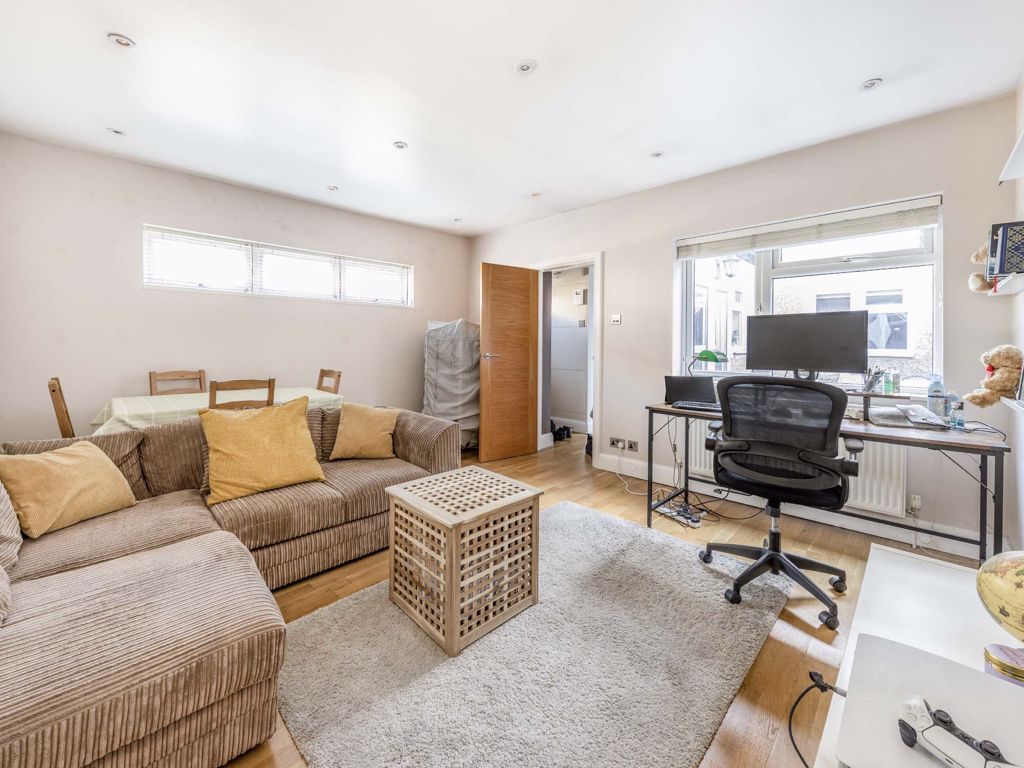 1 bed flat for sale in Milford Road, London W13 Zoopla
