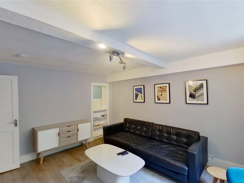 2 bed flat to rent in Barony Street, Edinburgh EH3 Zoopla