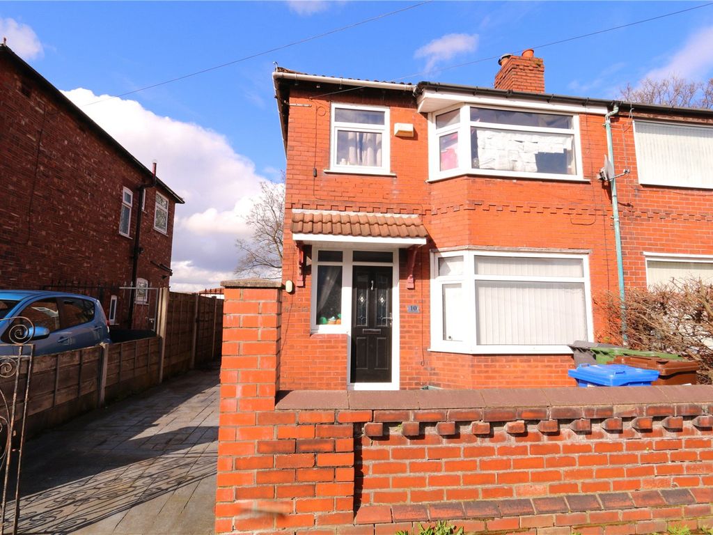 3 bed semidetached house for sale in Leaford Avenue, Denton
