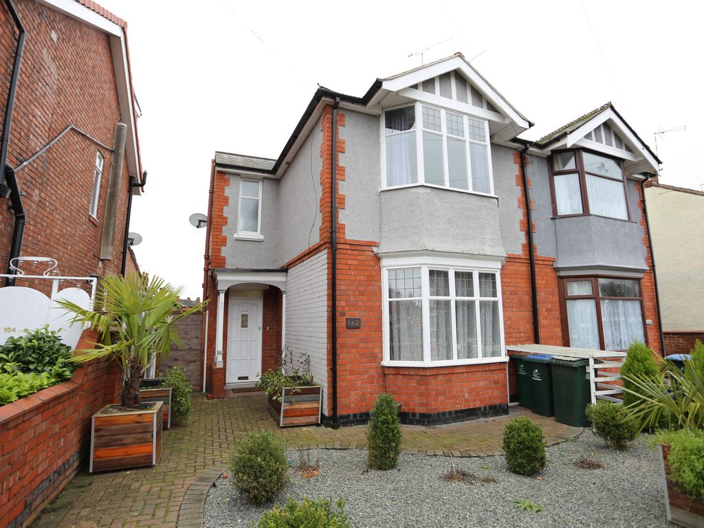 4 bed semidetached house for sale in Binley Road, Coventry, West